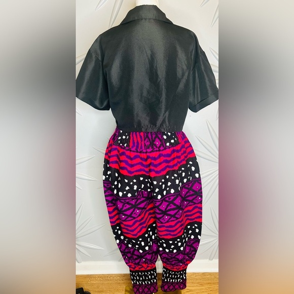 Unbranded, NWOT, SZ S/M waist 24”-40”, inseam 25”, hips 54” - Picture 6 of 8